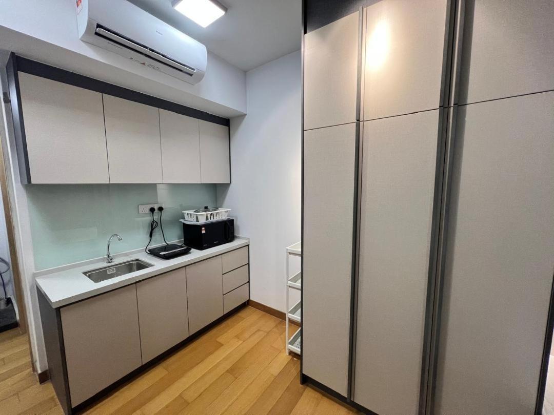 The Colony Infinitum Sweet Sr Apartment